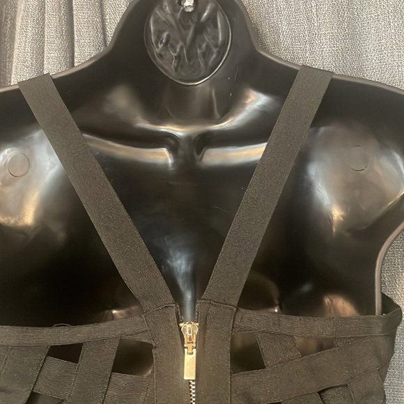 Gold label wow couture black crop top - Picture 10 of 10